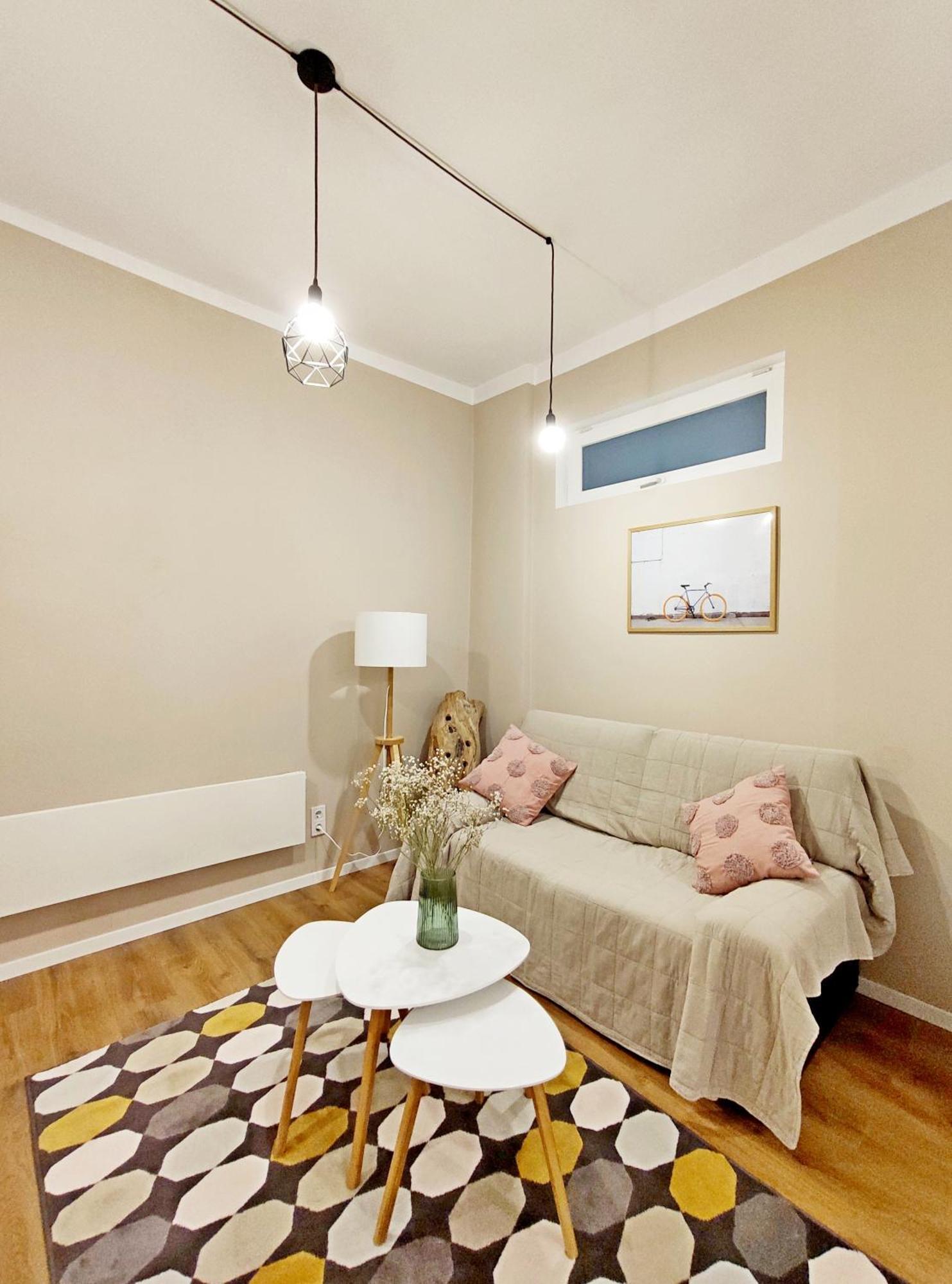 Top Centre 1 Bedroom Apt Next To Vitosha Blvd. Sofia Exterior photo