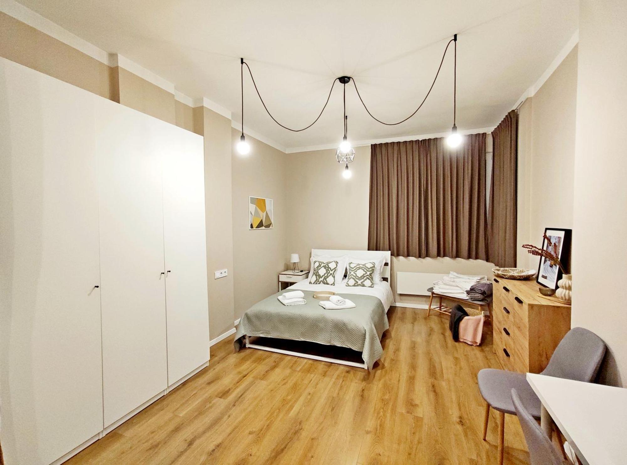 Top Centre 1 Bedroom Apt Next To Vitosha Blvd. Sofia Exterior photo